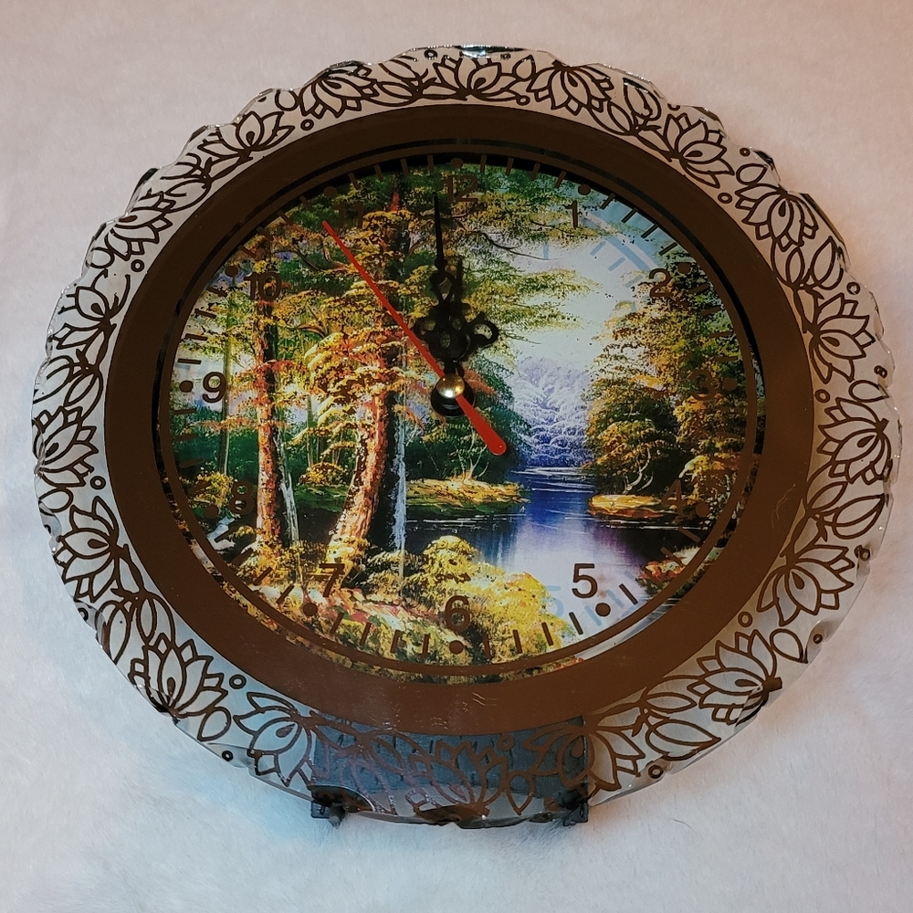 Vintage Tianguan Glass Clock Wooded Scene New In Box